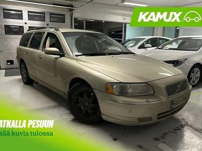 Keltainen / beige Käytetty 2006 Volvo V70 Farmari | 6 790 € (Kallis)