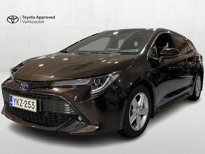 Ruskea (beige) Käytetty 2022 Toyota Corolla Edition Farmari | 25 490 € (Perustarjous)