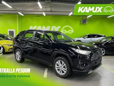 Käytetty Toyota RAV4 Hybrid Comfort 178 HP (130 kW) 2024 Musta Katumaasturi