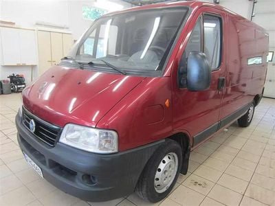 Käytetty Fiat Ducato 114 HP (83 kW) 2006 Punainen Van