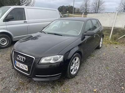 Käytetty Audi A3 Attraction 105 HP (77 kW) 2011