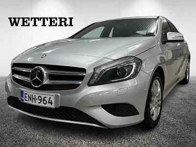 Harmaa Käytetty 2015 Mercedes A180 Edition Viistoperä | 16 490 € (Perustarjous)