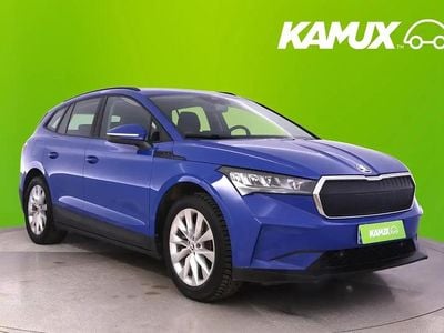 Käytetty Skoda Enyaq iV 132 kW (180 HP) 2022 Sininen Katumaasturi