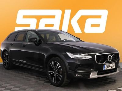 Käytetty Volvo V90 CC Business Edition 235 HP (172 kW) 2017 Farmari
