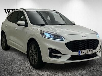 Valkoinen Käytetty 2023 Ford Kuga ST-Line X Katumaasturi | 31 490 € (Kallis)