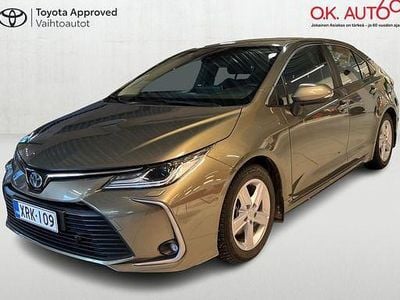 Käytetty Toyota Corolla Active 121 HP (88 kW) 2022 6x1 / 20 Sedan