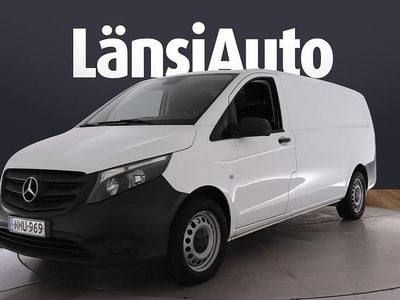 Valkoinen Käytetty 2023 Mercedes Vito Van | 42 880 € (Hyvä tarjous)