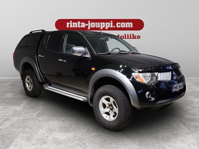 käytetty Mitsubishi L200 Double Cab Intense AT - Kovalavakate, moottorilämmitin ja pistoke