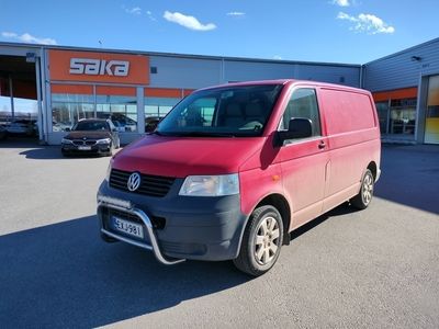 käytetty VW Transporter umpipak. 1,9 TDI 77kW ** ALV-väh.kelp. / Vakkari / Koukku / Juuri katsastettu **