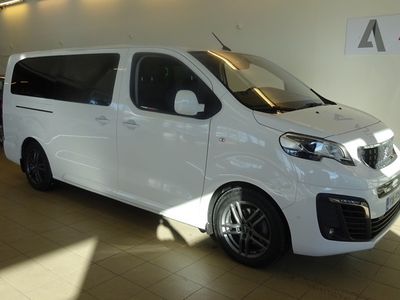 käytetty Peugeot e-Traveller Allure 75 kWh 136 XL