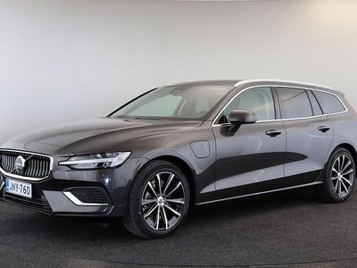 Uusi 2025 Volvo V60 Performance Farmari | 54 900 €