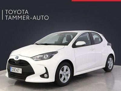 Valkoinen Käytetty 2022 Toyota Yaris Active Viistoperä | 19 480 € (Perustarjous)