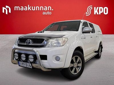 Valkoinen Käytetty 2011 Toyota HiLux SR Nouto | 17 900 € (Hyvä tarjous)