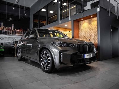 Vihreä Käytetty 2024 BMW X5 M Sport Katumaasturi | 97 900 € (Hieman kallis)