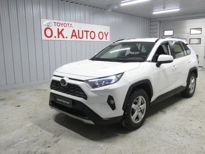 käytetty Toyota RAV4 2,0 VVT-iE Business Multidrive S / 1 Omistaja / Suomiauto