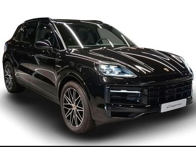 Uusi Porsche Cayenne 464 HP (341 kW) 2025 Musta Katumaasturi