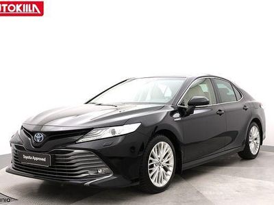 Käytetty Toyota Camry Style 218 HP (160 kW) 2020 Musta Sedan