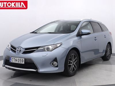 Sininen Käytetty 2015 Toyota Auris Touring Sports Active Farmari | 12 850 € (Perustarjous)