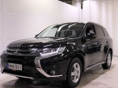 käytetty Mitsubishi Outlander P-HEV Business 4WD 5P - mukautuva