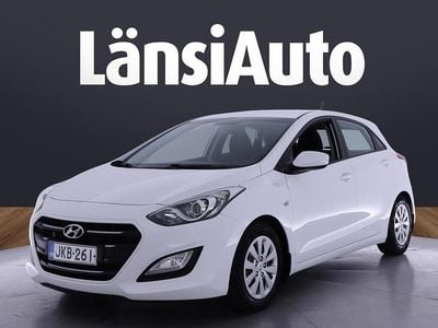 Valkoinen Käytetty 2016 Hyundai i30 Classic Viistoperä | 9 090 € (Perustarjous)