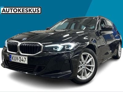 Musta Käytetty 2023 BMW 330e Farmari | 31 790 € (Perustarjous)