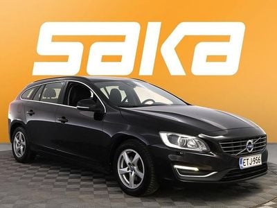 Käytetty Volvo V60 Momentum 150 HP (110 kW) 2016 Farmari