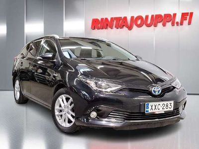 käytetty Toyota Auris Touring Sports 1,8 Hybrid Active Edition - 3kk lyhennysvapaa