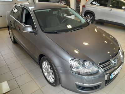 käytetty VW Jetta Comfortline 1,4 TSI 90 kW (122 hv)