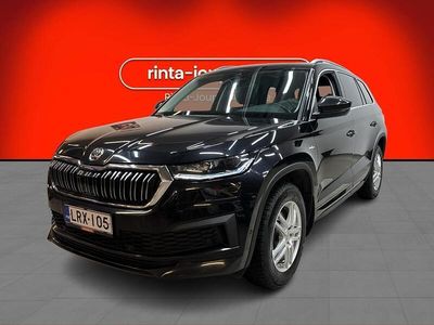 Käytetty 2023 Skoda Kodiaq LAURIN & KLEMENT Katumaasturi | 46 480 € (Hieman kallis)