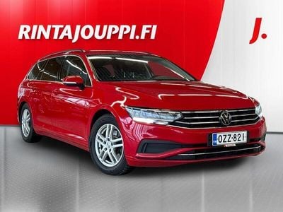 Käytetty VW Passat Comfortline 150 HP (110 kW) 2023 Punainen Farmari