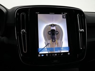 Käytetty Volvo C40 Ultimate 169 kW (231 HP) 2023 Katumaasturi