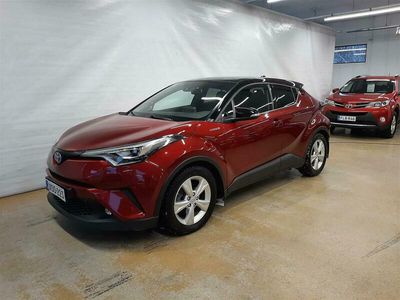 Punainen Käytetty 2018 Toyota C-HR Katumaasturi | 17 800 € (Hieman kallis)