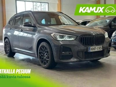 Käytetty BMW X1 M Sport 220 HP (161 kW) 2022 Hopea / harmaa Katumaasturi
