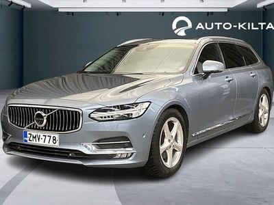 Käytetty Volvo V90 Inscription 235 HP (172 kW) 2017 Met. sininen Farmari