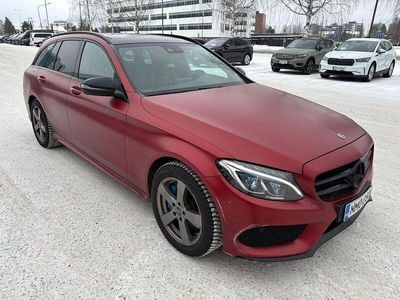 Käytetty Mercedes C350e Business 211 HP (155 kW) 2017 Punainen Farmari