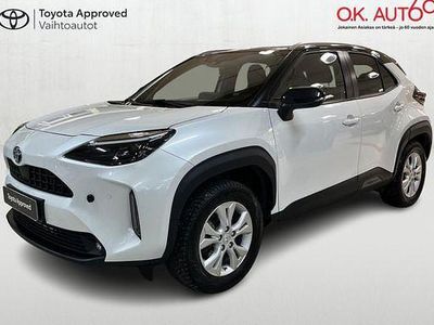 Valkoinen Käytetty 2022 Toyota Yaris Cross Katumaasturi | 22 490 € (Hyvä tarjous)