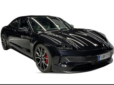Musta Käytetty 2025 Porsche Taycan 4S Sedan | 129 500 €
