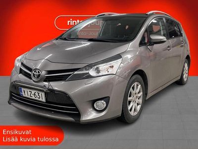 Käytetty 2015 Toyota Verso Active Tila-auto | 12 990 € (Perustarjous)