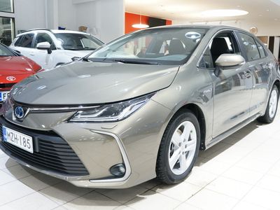 käytetty Toyota Corolla Sedan 1,8 Hybrid Active Edition