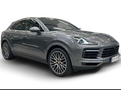 Käytetty 2020 Porsche Cayenne Katumaasturi | 62 900 € (Hieman kallis)