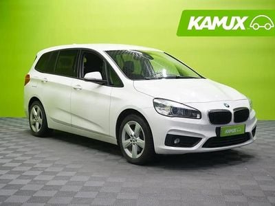 Valkoinen Käytetty 2018 BMW 218 Gran Tourer Tila-auto | 11 990 € (Supertarjous)