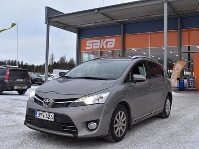 Käytetty Toyota Verso Active 112 HP (82 kW) 2014 Tila-auto