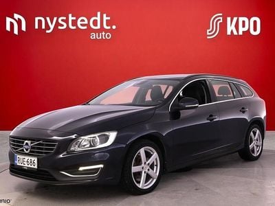 Käytetty Volvo V60 Momentum 190 HP (139 kW) 2016 Farmari