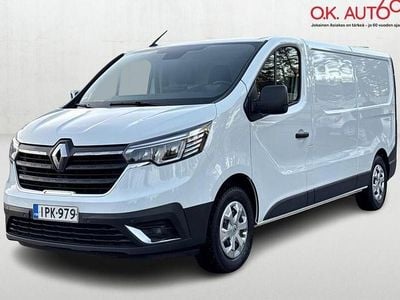 Käytetty Renault Trafic 131 HP (96 kW) 2022 Valkoinen Tila-auto