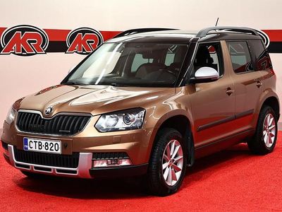 Oranssi Käytetty 2015 Skoda Yeti Outdoor GreenLine Katumaasturi | 11 400 €