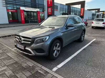 Mercedes GLC350