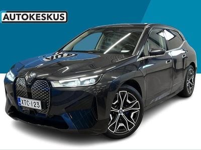 Käytetty 2022 BMW iX Katumaasturi | 41 690 € (Hyvä tarjous)