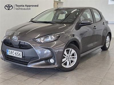 Harmaa Käytetty 2024 Toyota Yaris Active Viistoperä | 21 900 € (Perustarjous)
