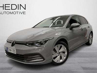 Harmaa Käytetty 2023 VW Golf VIII Style Viistoperä | 26 800 € (Perustarjous)