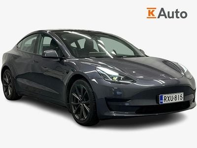 Harmaa Käytetty 2023 Tesla Model 3 Standard Range Sedan | 26 900 € (Perustarjous)